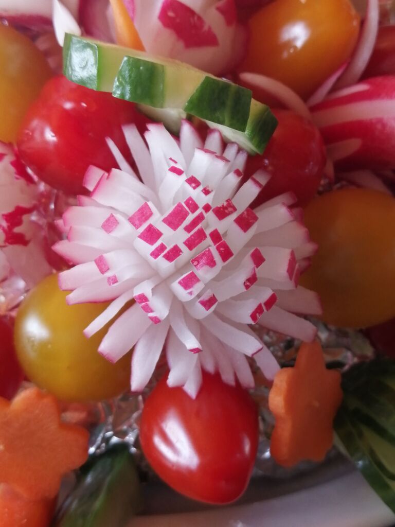 Démonstration sculpture sur fruits et légumes