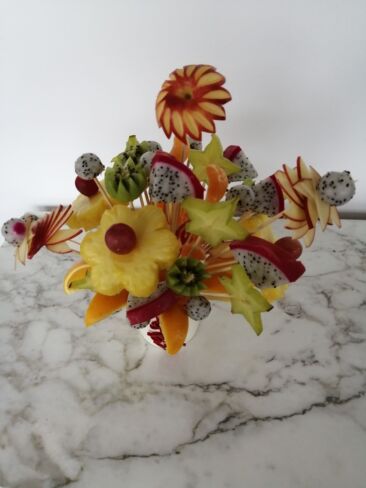 Bouquets de fruits 5-6 personnes ,45 €