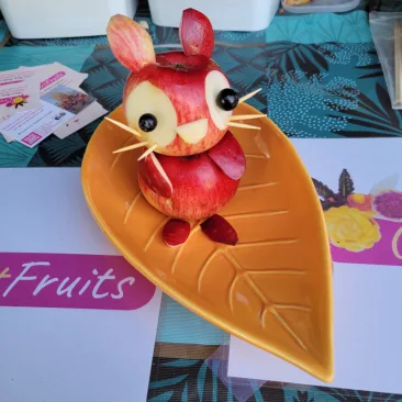 Sculpture sur fruits